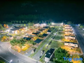 Huangyao Ancient Town RV Travel Homestay - Image 2