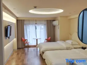 Seasonal Wind Hostel - Image 2