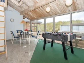 9 Person Holiday Home in Ringkobing - Image 4