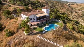 Private Mansion 7 bedroom, 6 bathrooms & private pool with spectacular views over entire Costa del Sol 'SAN JACINTO' - Image 2
