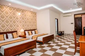 CALI HOTEL - Image 5