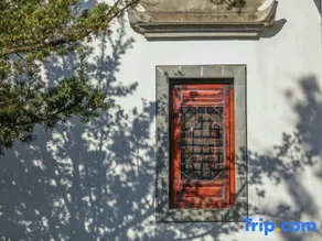 Longshan Villa Resort - Image 5