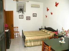 Appartamenti Holiday Housing Lipari Centro - Image 2