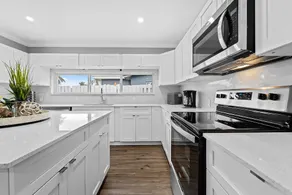 Peaceful 5BR -waterway Views & Private Heated Pool - Image 5