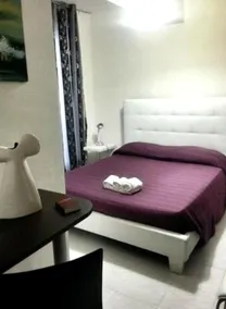 La Dolce Vita - Image 2