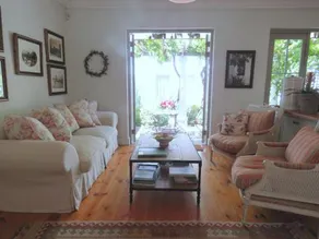 Au Pear Boutique Guesthouse - Image 2
