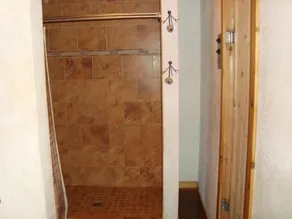 The Bear Cabin - Image 2