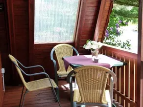 Cosy Holiday Home With Garden - Image 2