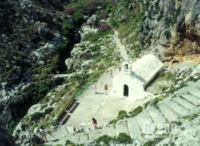 Gasparakis Villas & Bungalows - Image 5