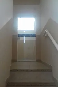 City Hotel - Image 2