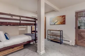 5 BR Updated Aspen Home - Stunning Views - Image 2