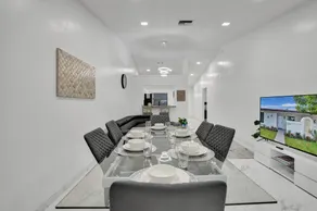 The Lake House in Fort Lauderdale - Image 3