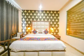 Hotel Viraj Inn - Image 4