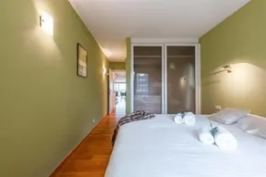 Spacious Apartment With Terrace and Sea-view - Image 5