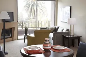 Oakwood At Las Palmas Apartments - Image 2