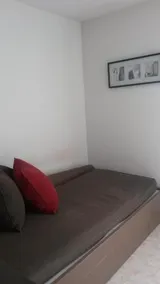 Bed In City Le Virgile - Image 4