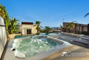 Stunning Villa Ibizenca with private pool in Sitges - Image 2
