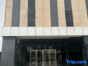 Shangjing Hotel - Image 1
