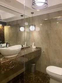 Isabelle Royale Hotel & Suites - Image 3