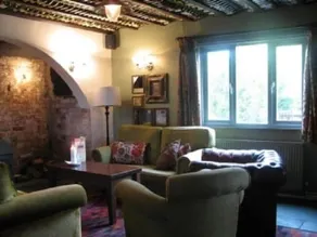 Oak Inn - Image 3