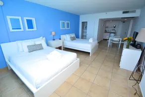 Beach Apartments by Design Suites - Image 2