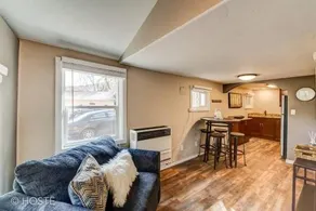 H NEW Manitou Springs Excellent Location - Image 3