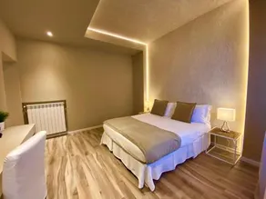 Luckyhouse - Image 2
