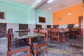 Sunita's Hotel & Restaurant by Fabhotels - Image 4