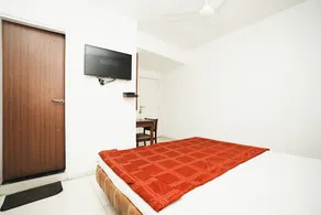 Hotel Maharaja Residency - Image 4