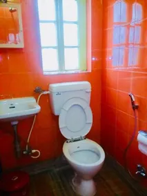 Shovashray Guest House - Image 4