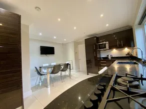 Beautiful 5 Bed 3 Bathroom Detached Family Home 8 - Image 5