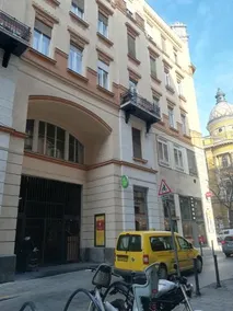 Elizabeth Apartman Hostel - Image 3