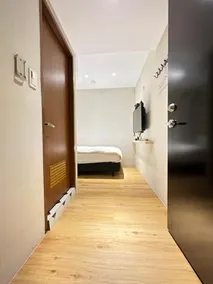 Yoshi Hotel - Image 3