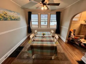 Private Bedroom Suite 1 in Cozy Comfy Bungalow 10 min from downtown - Image 3