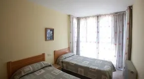 Apartamentos Cambras - Image 1
