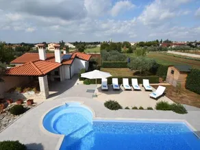 Luxurious Villa in Lavanda in Kanfanar - Image 4