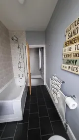 STAY at Southport Holiday Home sleeps 6 - Image 4