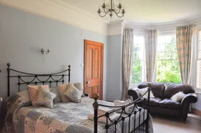 Oaklands Bed & Breakfast - B&B - Image 5