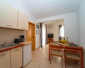 Apartments Baresic - Image 3