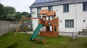 Innis Guest house and campsite - Image 5
