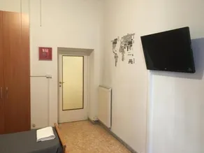 Absolute Colosseum Apartment - Image 4