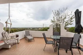 ALTIDO Superb studio with patio in Faro - Image 3