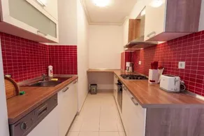 Petros Apartments - Image 4
