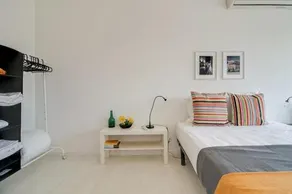 Modern 2 Bedroom Apartment With Views In Lisbon - Image 2
