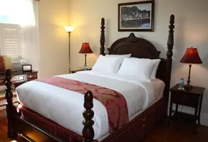 State Street Inn - Image 3