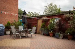 Lanes Guest House - Image 3