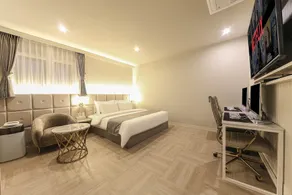 The Design Motel - Image 4