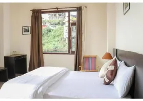 Breath taking valley view rooms in shimla - Image 5