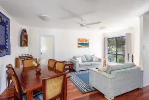 12 Ibis Court Highset Beach House With Natural Bushland Gardens And Covered Decks - Image 2