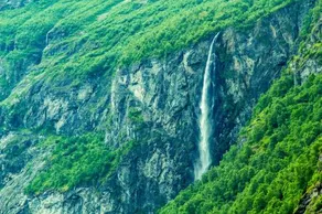 Geiranger Fjord View - Image 2